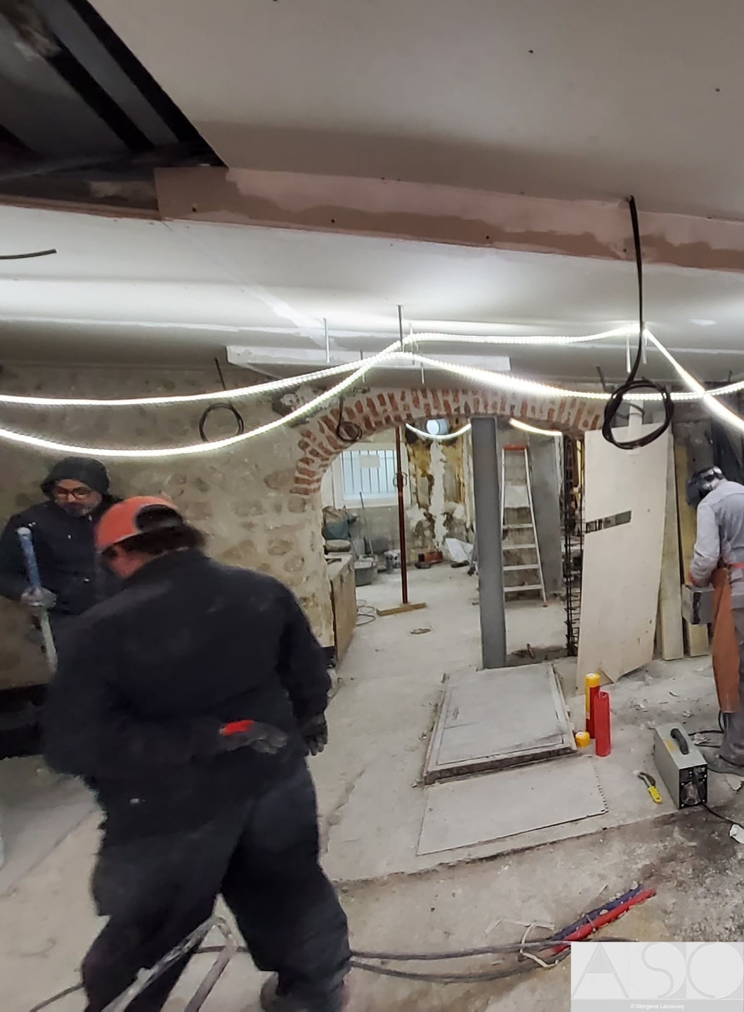 Avant travaux — Rénovation d'une Brasserie Parisienne (Vue 2)