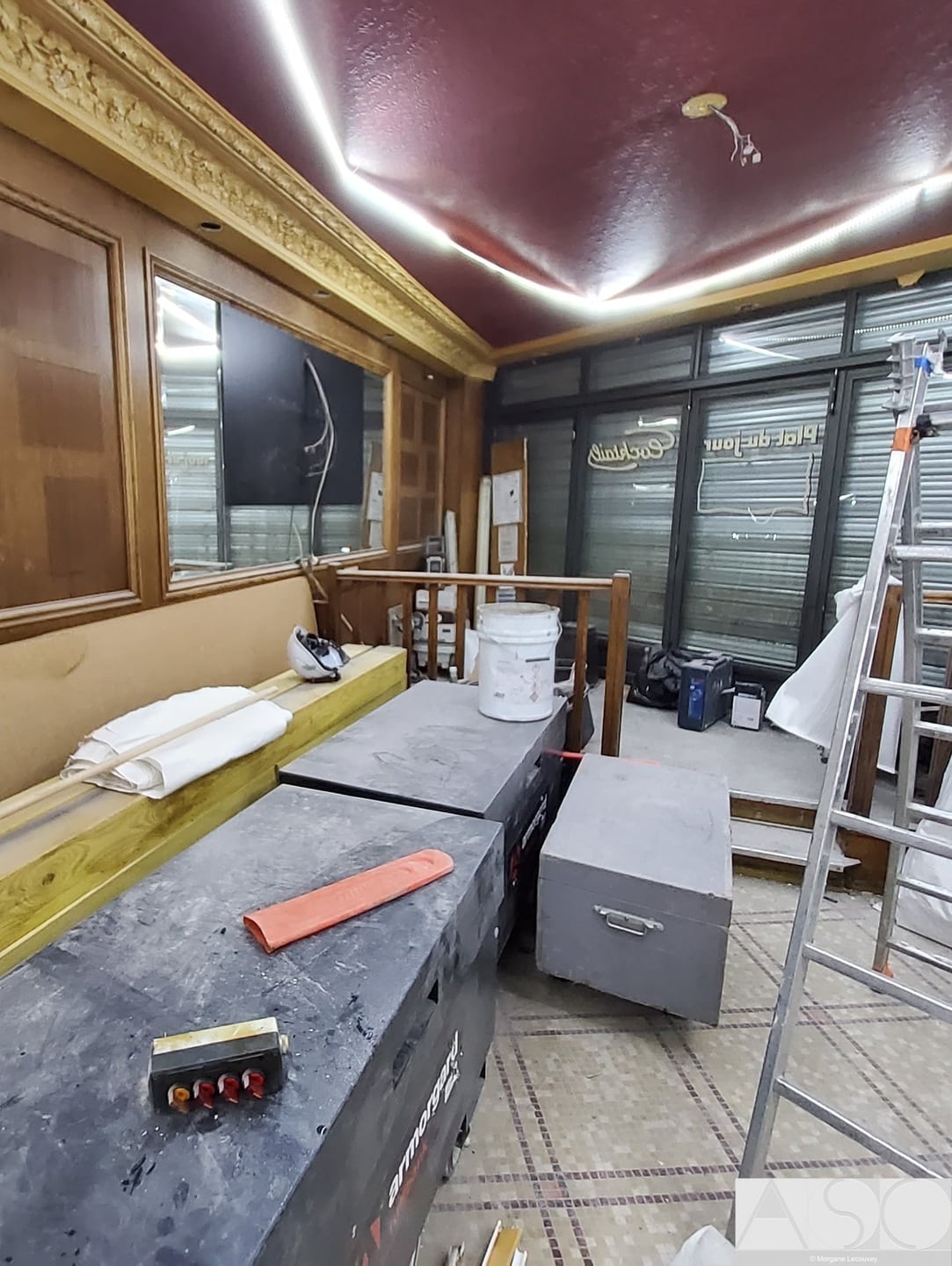 Avant travaux — Rénovation d'une Brasserie Parisienne (Vue 4)